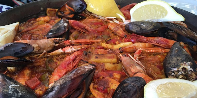 Paella in La Barceloneta