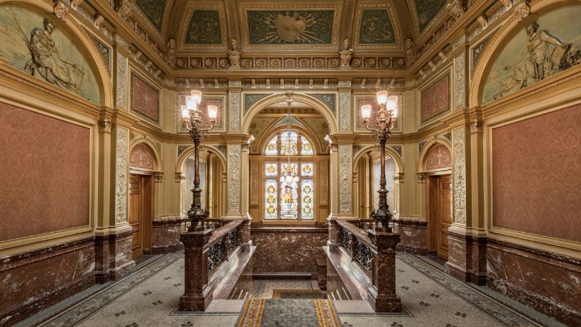 3 onontdekte plekken in Den Haag verborgen plekken koninklijke wachtkamer paleistuin willibrorduskapel