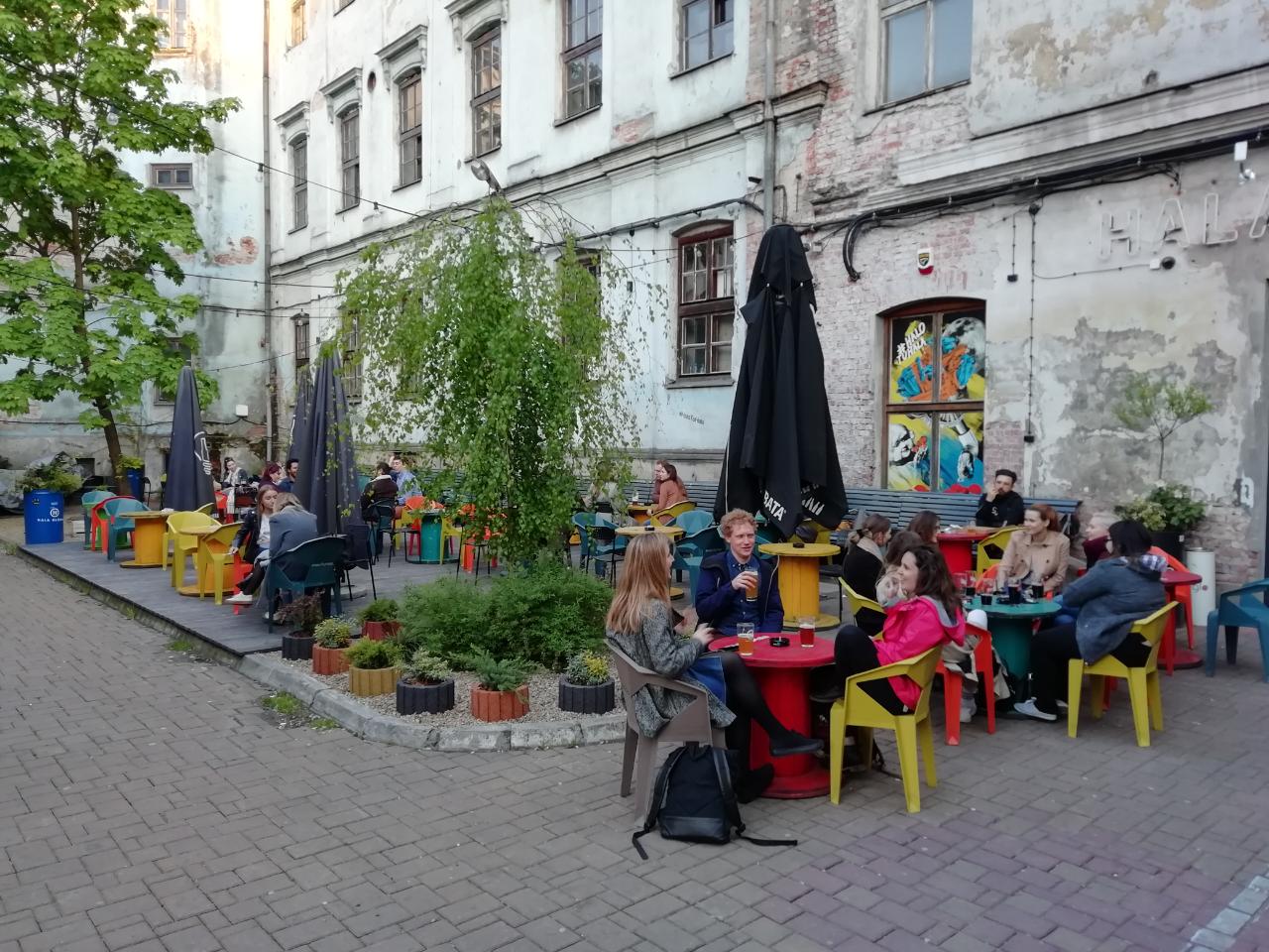 Bier op het terras van Hala Glowna