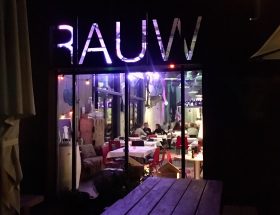 Restaurant RAUW in Amersfoort is een stedentrip waard. Foto: Ingelise de Vries - upcoming wijken in Amersfoort