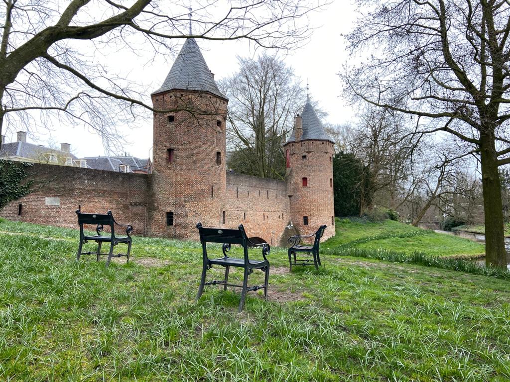 Zeker doen in Amersfoort: een rondje om de stadsmuren wandelen