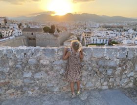 Zonsondergang Dalt Vila Oktober Ibiza