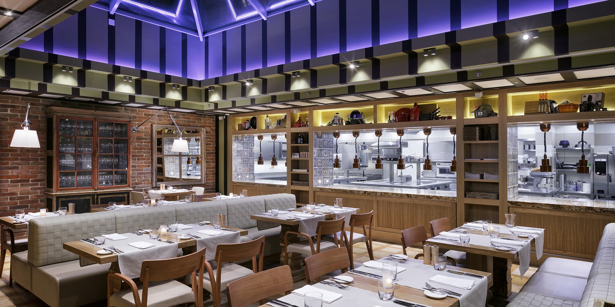 Cosmopolitan:hotel met een goed restaurant in Praag