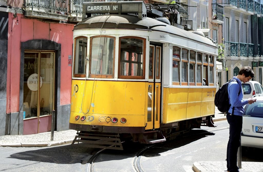 Tram in Lissabon