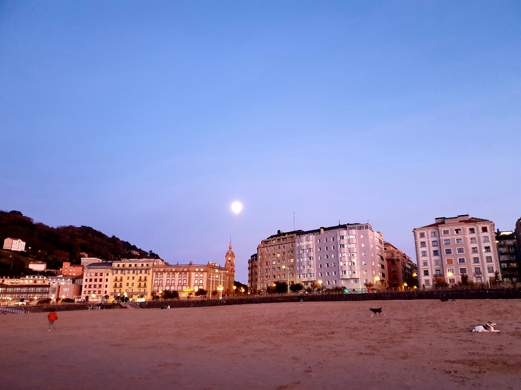 strand san sebastian